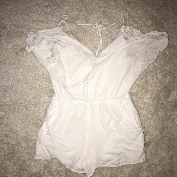 Forever 21 white romper - Picture 3 of 3